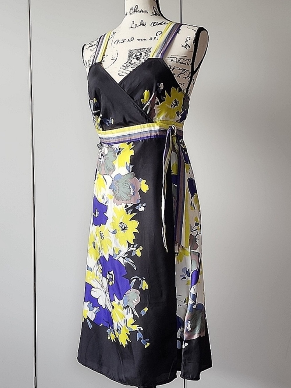 Monsoon Vintage 100% Silk Floral Wrap Midi Dress Black Yellow Purple. Sz 10